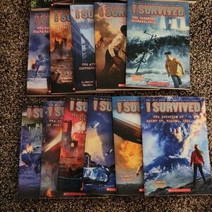Scholastic I Survived Book Series - Multicolor Covers